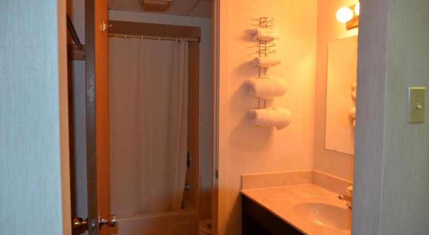 Отель French Creek Inn