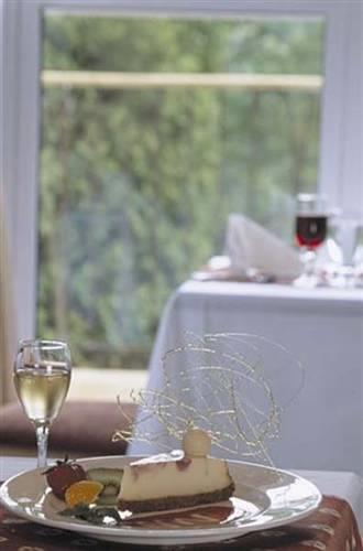 Отель Auberge Saint-Jean