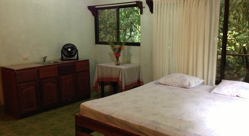 Отель Hospedaje El Bosquecito