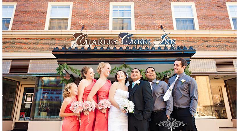Отель Charley Creek Inn