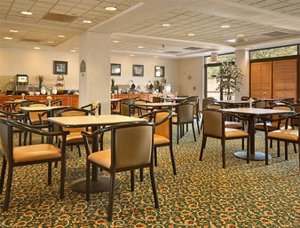 Отель Wingate By Wyndham - Harrisburg