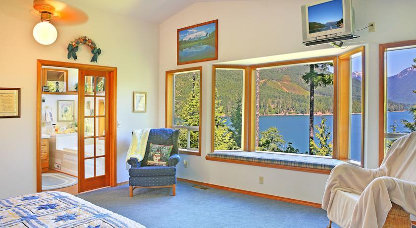 Апартаменты Quiet Cove Lake House