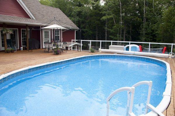 Мини-отель Snowflake Manor Bed & Breakfast