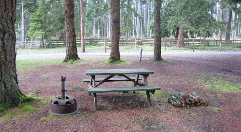 Отель Seabreeze RV Park