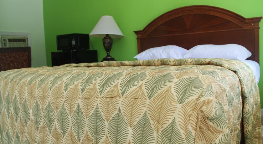 Отель Green Acres Motel
