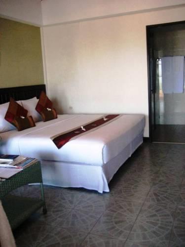 Отель Puktien Cabana Beach Resort & Residence