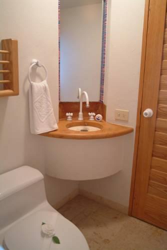 Отель The Raintree Villa Vera Isla Mujeres