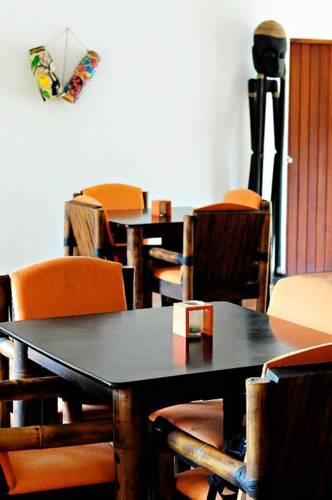 Отель Rio Tico Safari Lodge