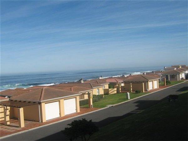 Beach Club Estate