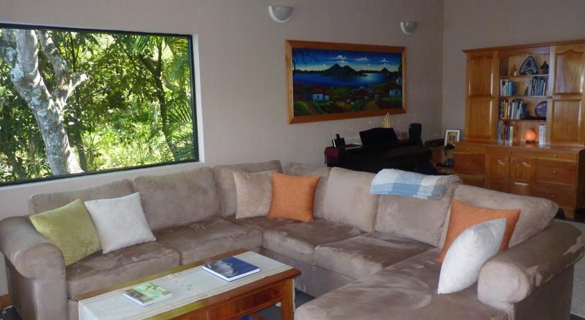 Мини-отель Lake Villa Guatemala