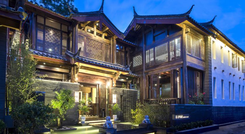 Lijiang Qie Ting Boutique Hotel