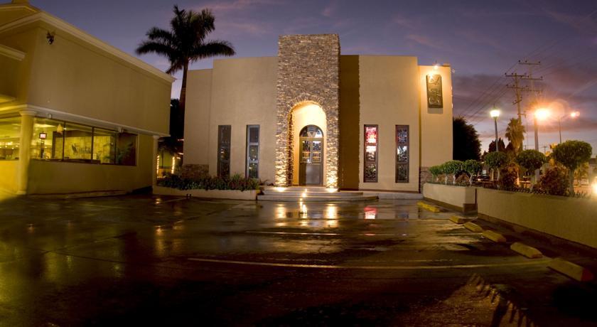 Отель Hotel San Angel