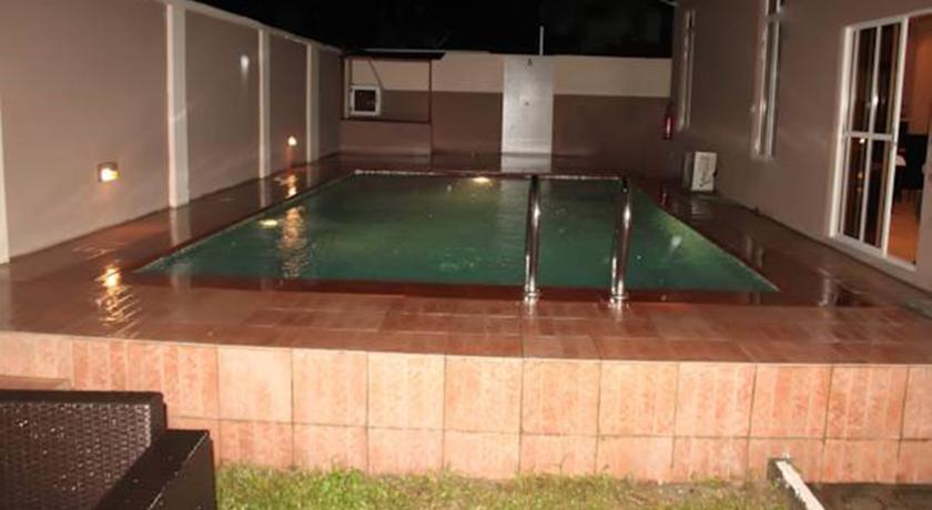 Отель Toc Hotel