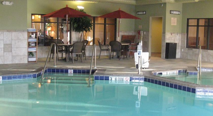 Отель Little Missouri Inn & Suites New Town