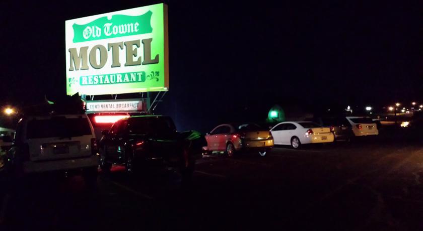 Отель Old Towne Motel