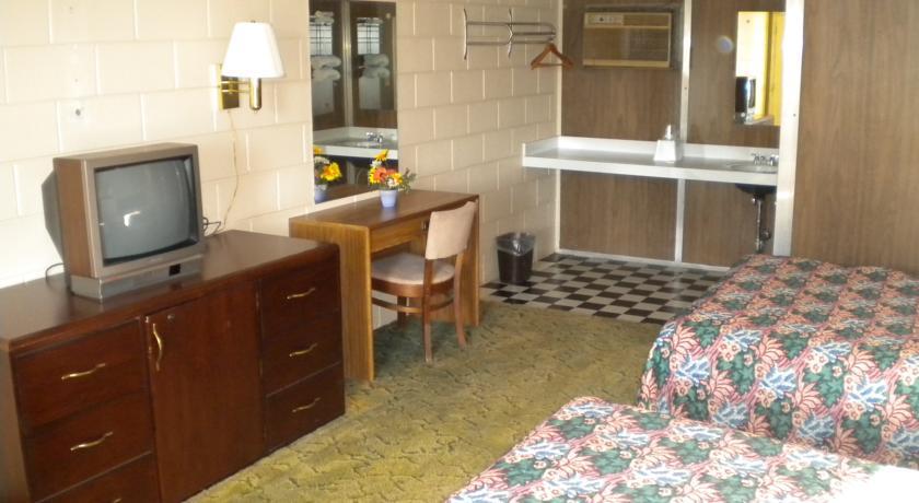 Отель Budget Lakeview Inn