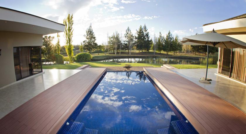 Гостевой дом Swanlake Luxury Accommodation
