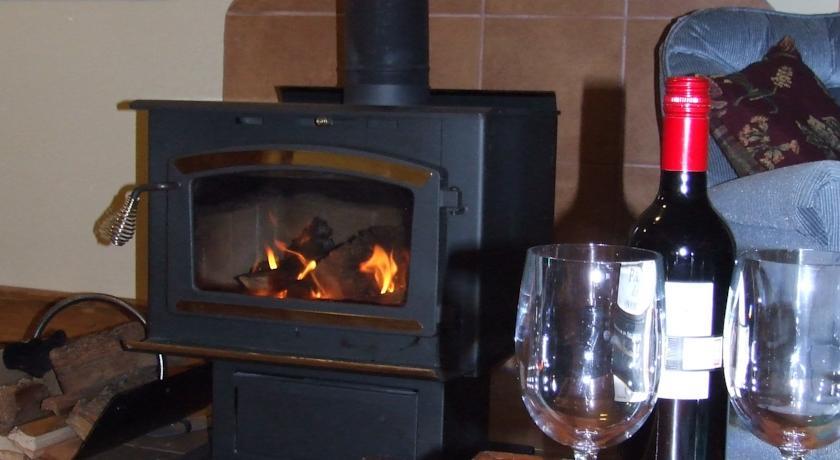 Мини-отель Kiaora Stables Bed and Breakfast