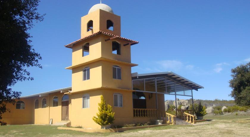 Отель Hacienda Santa Veronica
