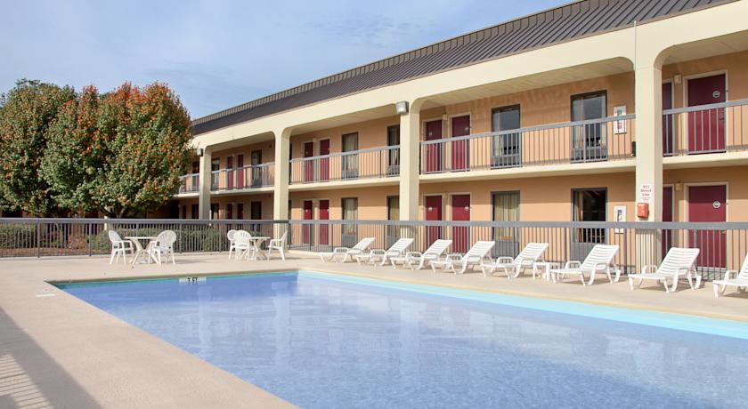 Отель Red Roof Inn - Wilmington