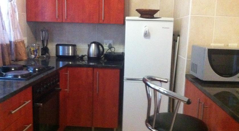 Апартаменты Leafy Apartments at Forest Place