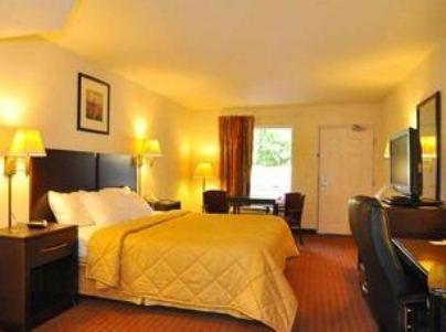 Отель Quality Inn & Suites Panama City