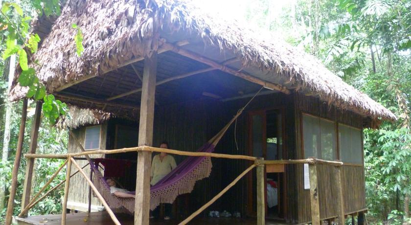 Отель Albergue Ecologico Chalalan