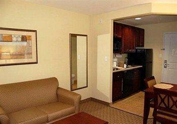 Отель MainStay Suites Houma