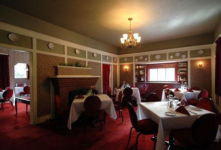 Мини-отель The Quamichan Inn
