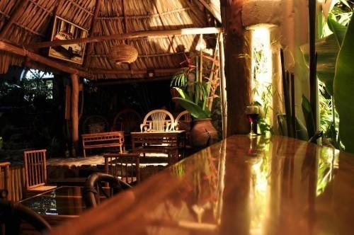 Отель Hotel & Restaurant Jinava Bay