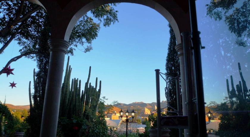 Отель Casa Bugambilias Hotel Boutique