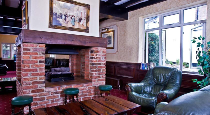 Отель The Cedars Hotel, Loughborough