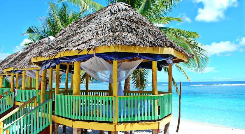 Отель Taufua Beach Fales
