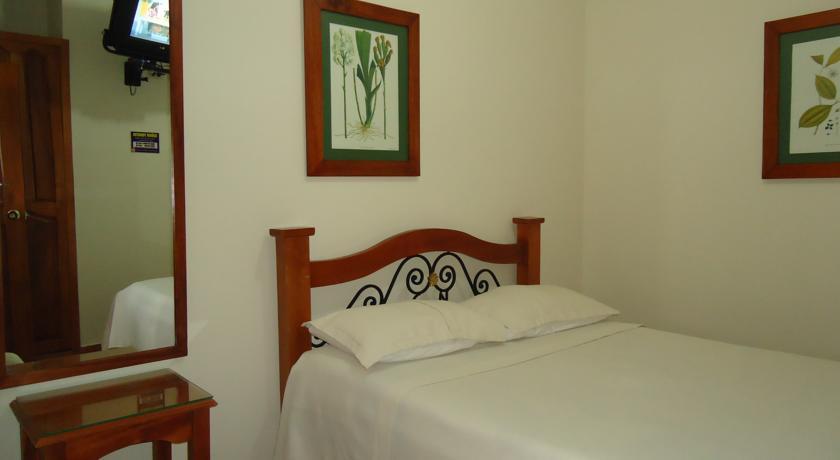 Отель Hotel Camino Nacional Salento
