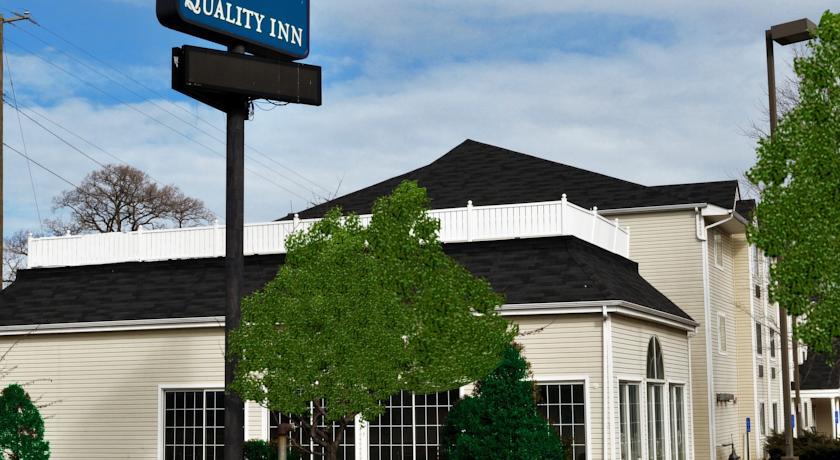 Отель Quality Inn Chester