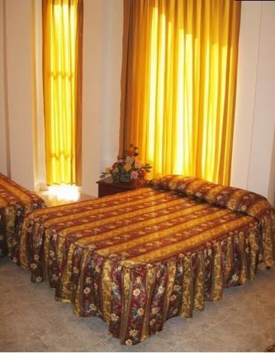 Отель Hotel Zenu
