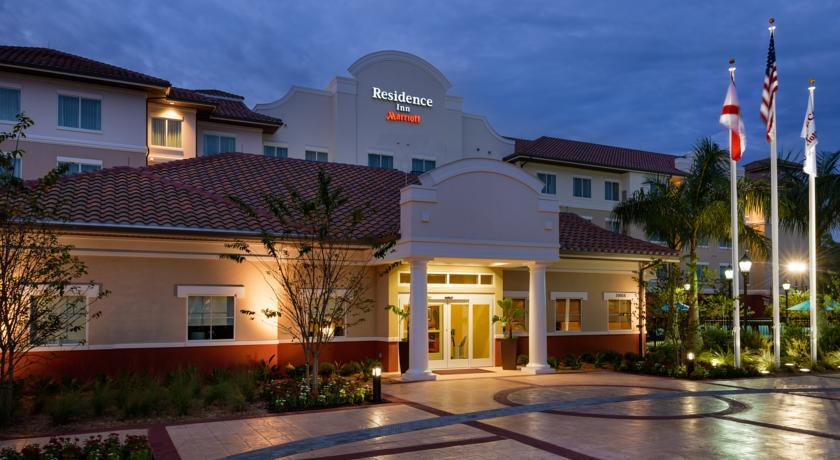 Отель Residence Inn by Marriott Fort Myers at I-75 and Gulf Coast Town Center