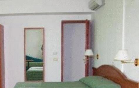 Отель Mediterraneo Hotel