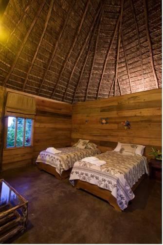 Отель Huasquila Amazon Lodge