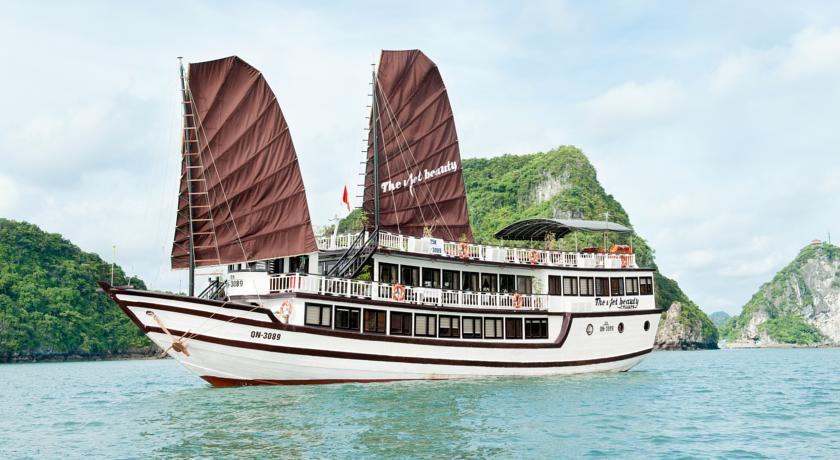 The Viet Beauty Cruise