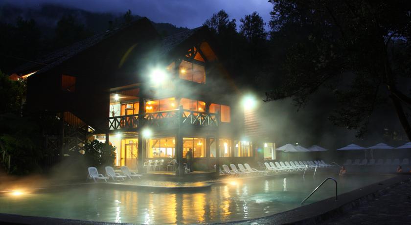 Отель Hotel y Termas Huife