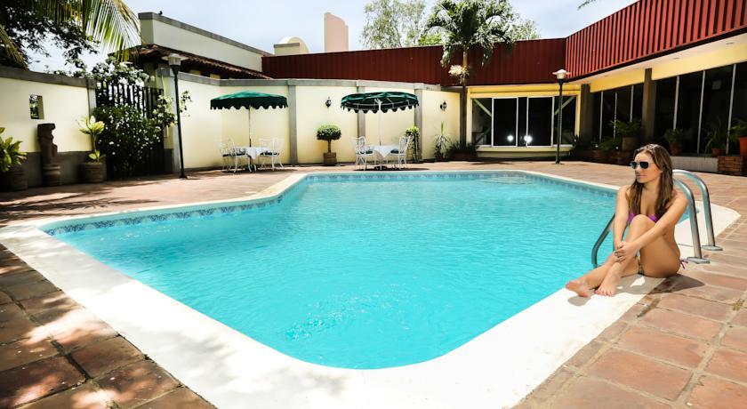 Hotel Estrella