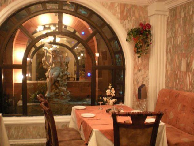 Hillcrest Hotel