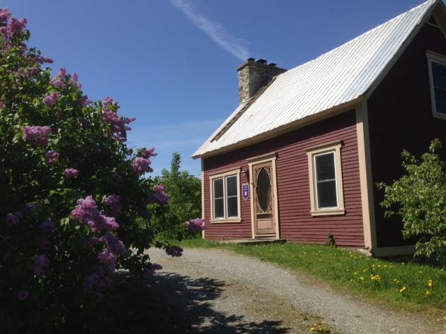 Отель Cottages du Lac Orford, Unité C, l'Orignal