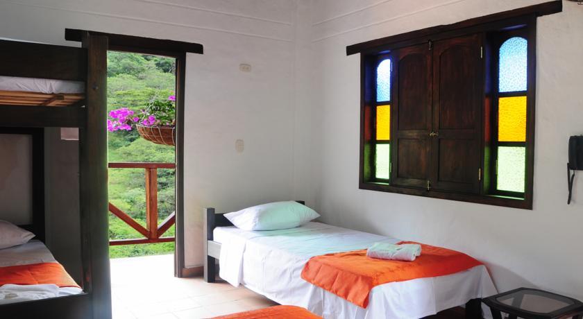 Отель Hotel Verano San Gil