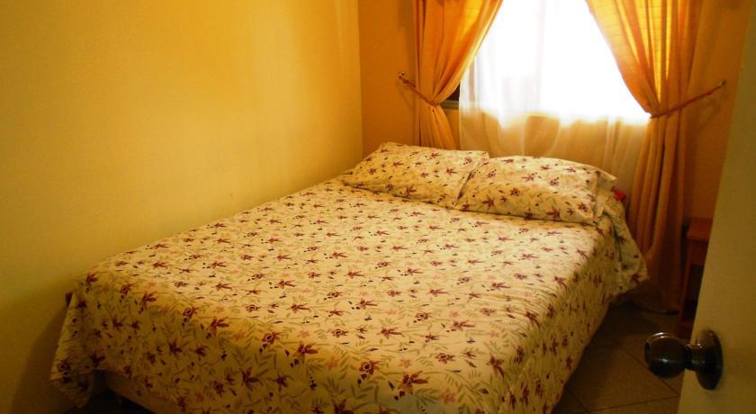 Апартаменты Apart Hotel Bahia Caracoles