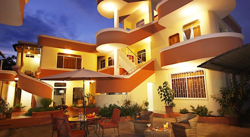 Отель Suites del Sol