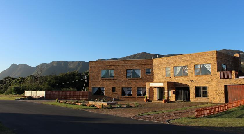 Гостевой дом Mountain View Manor Guesthouse