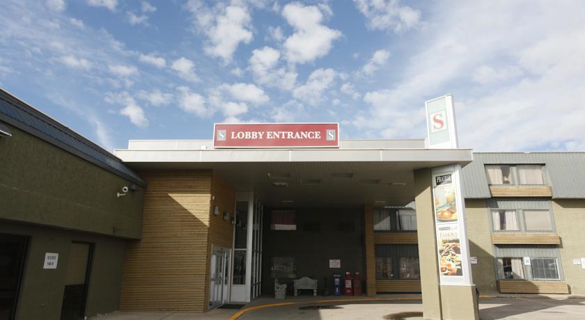 Отель Stonebridge Hotel Grande Prairie