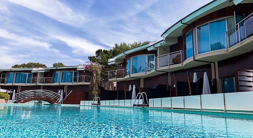 Вилла Rixos Sungate Deluxe Villas